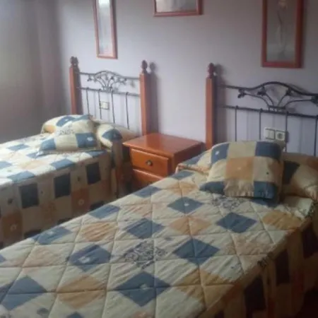 House - 4 Bedrooms - 6431